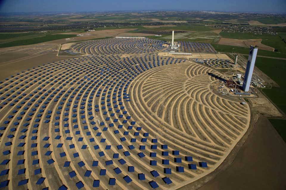 Ηλιακό Εργοστάσιο στην Andalusia, Spain