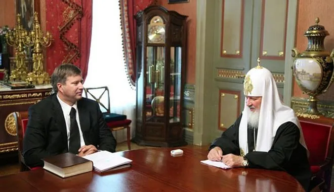 Ρωσία | Όταν ο Πατριάρχης κάνει Photoshop!