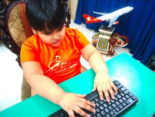 Ο νεαρότερος προγραμματιστής Ηλεκτρονικών Υπολογιστών! 