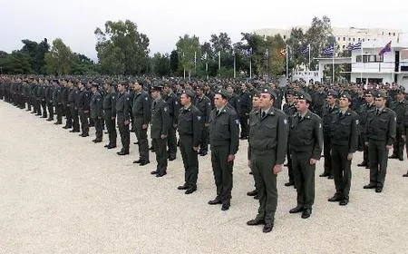 Στρατιωτικές Σχολές - Εξετάσεις | Οι υποψήφιοι θα πληρώσουν 60 - 100€