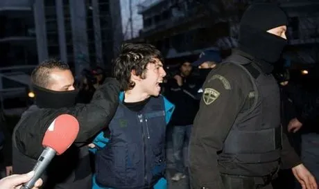 Η ανακοίνωση των τριών από τους συλληφθέντες στην Κοζάνη 
