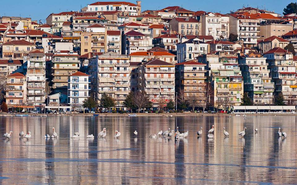 diaforetiko.gr : Kastoria ΕΛΛΑΔΑ:  Γιατί ζούμε στην πιο όμορφη χώρα του κόσμου!