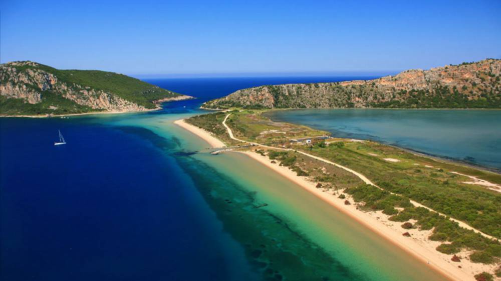 #Voidokilia_bay-beach-greece