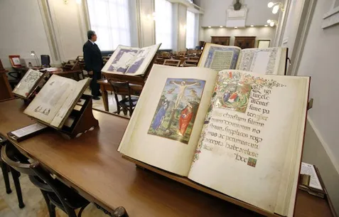 Ξεκίνησε η ψηφιοποίηση της βιβλιοθήκης του Βατικανού