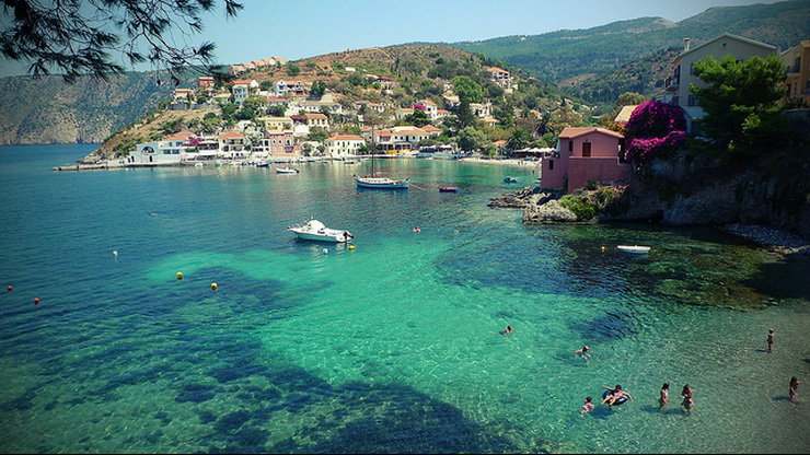 diaforetiko.gr : assos kefalonia Οι πιο όμορφες ελληνικές παραλίες! ..Ένα φωτογραφικό αφιέρωμα που ξεχειλίζει ομορφιά !!!