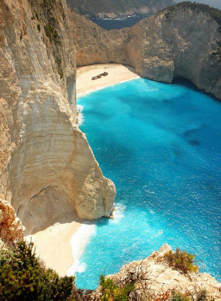 diaforetiko.gr : nauagio zante Οι πιο όμορφες ελληνικές παραλίες! ..Ένα φωτογραφικό αφιέρωμα που ξεχειλίζει ομορφιά !!!