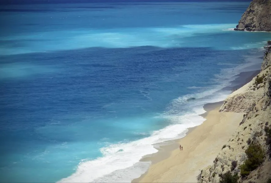 4 ελληνικές παραλίες μέσα στις 100 καλύτερες του κόσμου σύμφωνα με το CNN