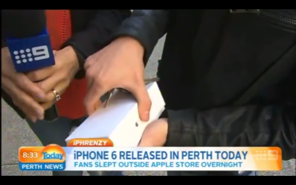 Αυστραλία: Δείτε τι συνέβη στον πρώτο που απέκτησε το iPhone 6