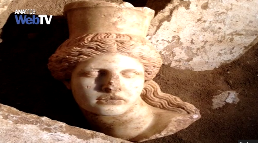 Ανασκαφές Αμφίπολη: Τι σημαίνει το σπασμένο κεφάλι της Σφίγγας;