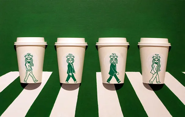 Η γοργόνα των Starbucks σε... νέες περιπέτειες