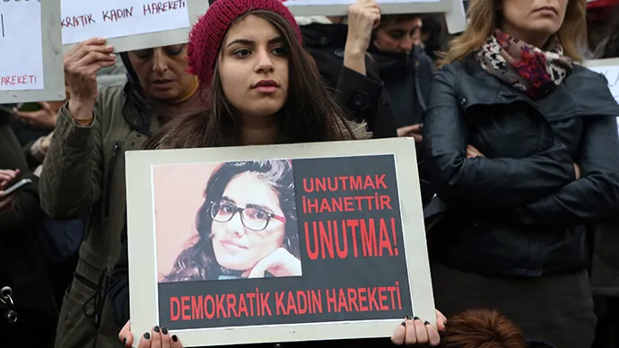 Οργή στους δρόμους της Τουρκίας για τη δολοφονία φοιτήτριας