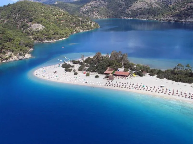 Οι 10 πιο ωραίες παραλίες της Μεσογείου!