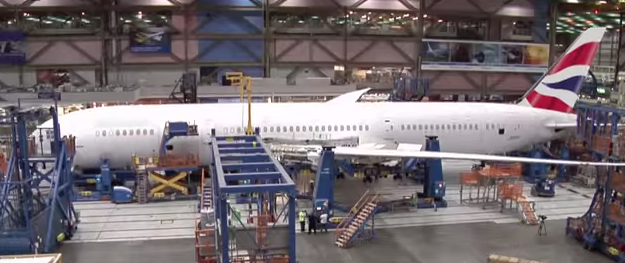Δείτε μέσα σε 4 λεπτά πως κατασκευάζεται ένα Boeing 787