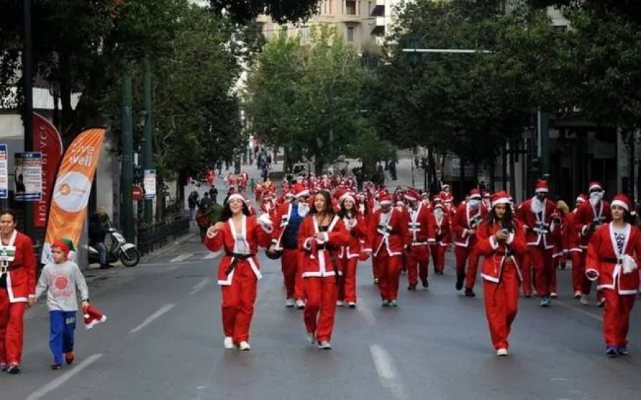 Την Κυριακή θα πραγματοποιηθεί το 2ο Athens Santa Run
