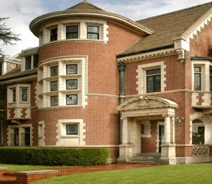 American Horror Story: Μπορείς να νοικιάσεις στο σπίτι της 1ης σεζόν μέσω Airbnb