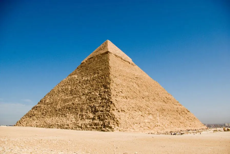 Πώς είναι μια πυραμίδα 4.500 ετών στο εσωτερικό της;