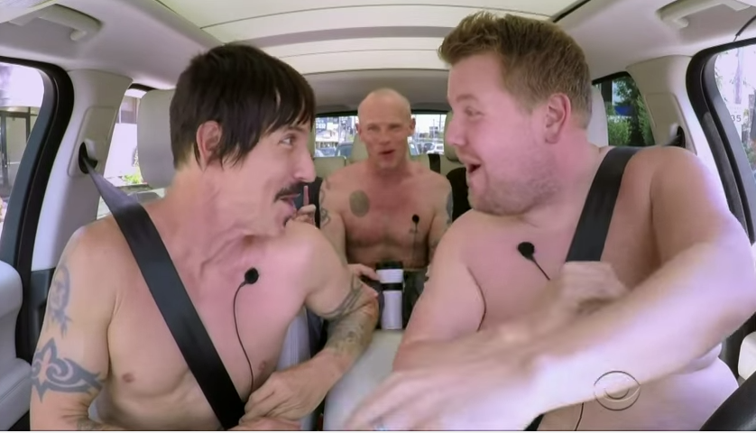Το πιο επικό και...γυμνό Carpool Karaoke είναι των Red Hot Chilli Peppers!