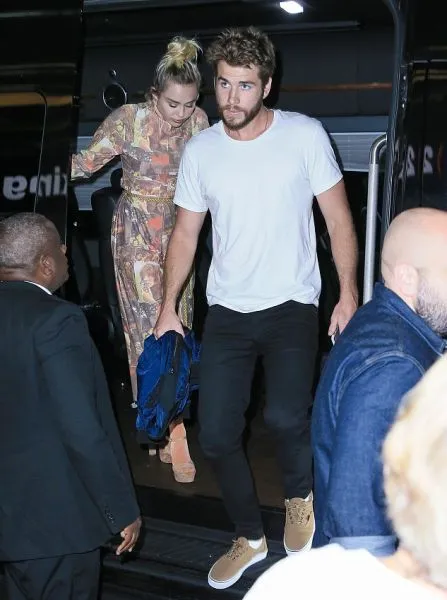 Miley Cyrus και Liam Hemsworth γράφουν έργο μαζί!