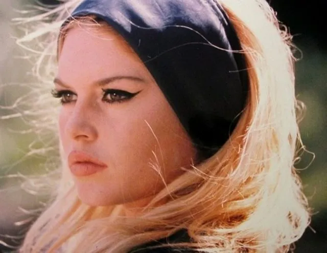 brigitte-bardot-in-contempt-is-one-of-my-all-time-favorite-looks