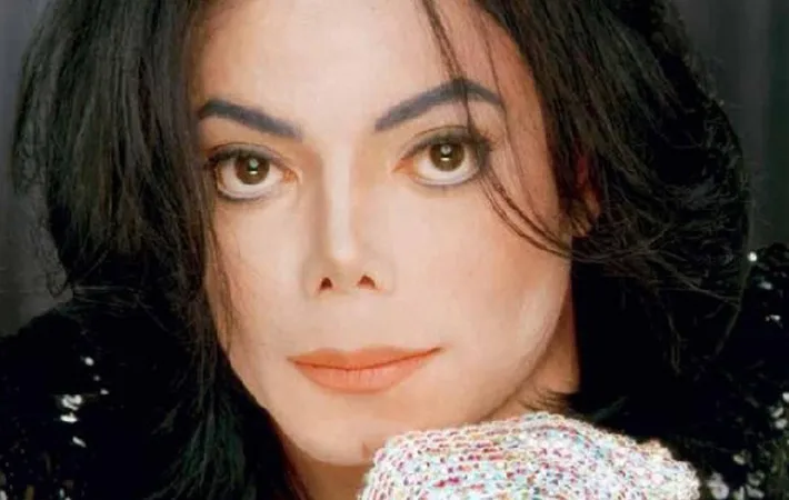 Πώς θα ήταν ο Michael Jackson σήμερα χωρίς τις πλαστικές επεμβάσεις; (photos)