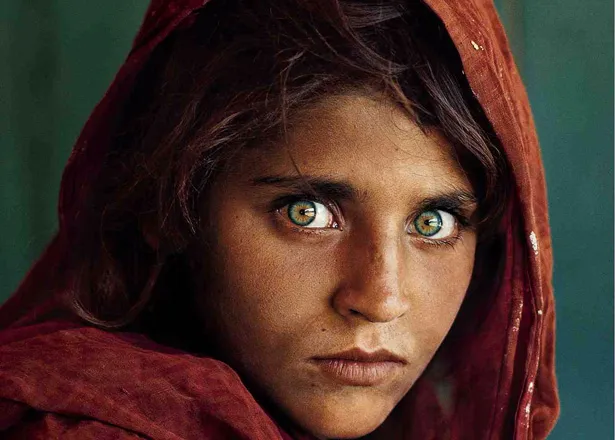 Οι πακιστανικές αρχές συνέλαβαν το κορίτσι του National Geographic!