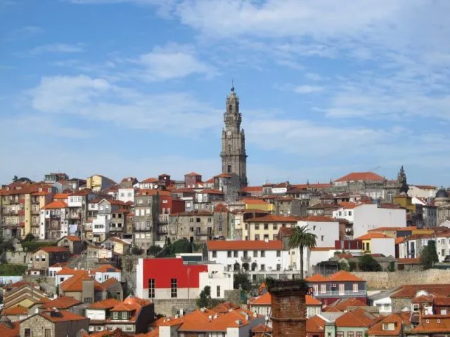 cityscape-of-porto-portugal