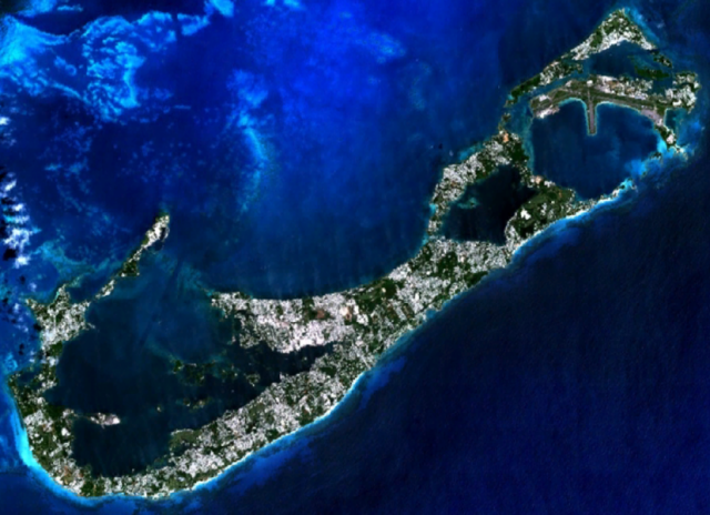 Bermuda_NLT_Landsat7