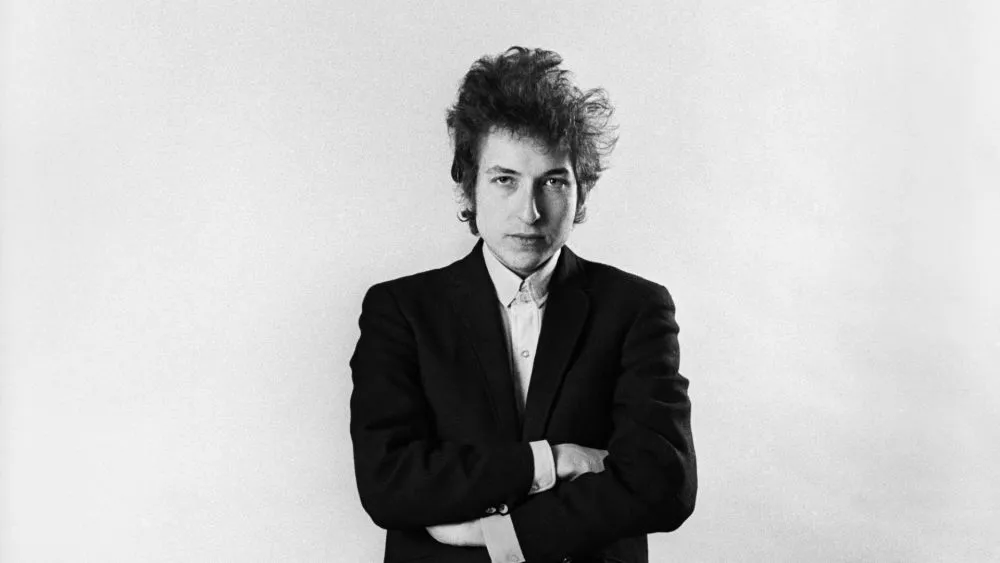 Ο εγγονός του Bob Dylan κατακτά τις πασαρέλες...αλλά και την καρδιά όσων των βλέπουν!