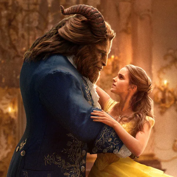 Beauty and the Beast: Κυκλοφόρησαν οι επίσημες αφίσες της ταινίας!
