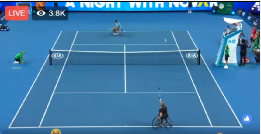 Νόβακ Τζόκοβιτς: Έπαιξε τένις καθισμένος σε αναπηρικό αμαξίδιο! (βίντεο)