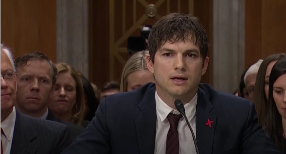 H ομιλία του Ashton Kutcher στο Κογκρέσο είναι ό,τι πιο σημαντικό θα ακούσεις σήμερα!