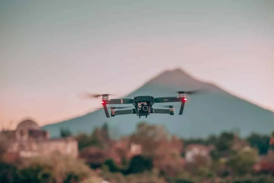 Drones με κάμερα: Τα πιο δημοφιλή μοντέλα του 2021 για εντυπωσιακά πλάνα