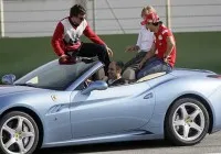 Fernando Alonso | Βόλτα στην άμμο ... με Ferrari