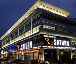 Η Saturn ανεβαίνει Θεσσαλονίκη
