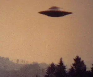 Δημοσιογράφος είδε UFO στην Μύκονο