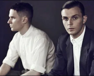 Hurts Live @ Mad Video Music Awards