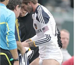 David Beckham | Με το εσώρουχο για να χαρούν οι παπαράτσι