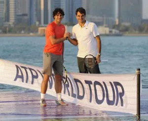 Ναδάλ και Φέντερερ παίζουν τέννις στο νερό!!