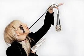 Lady Gaga | Τώρα και μοντέλο!