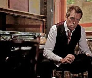 Hugh Laurie | Ο Dr House γίνεται μουσικός!