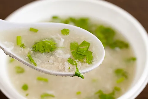 Συνταγές Μαγειρικής | Μοσχάρι Βραστό Σούπα (και μη σνομπάρετε)