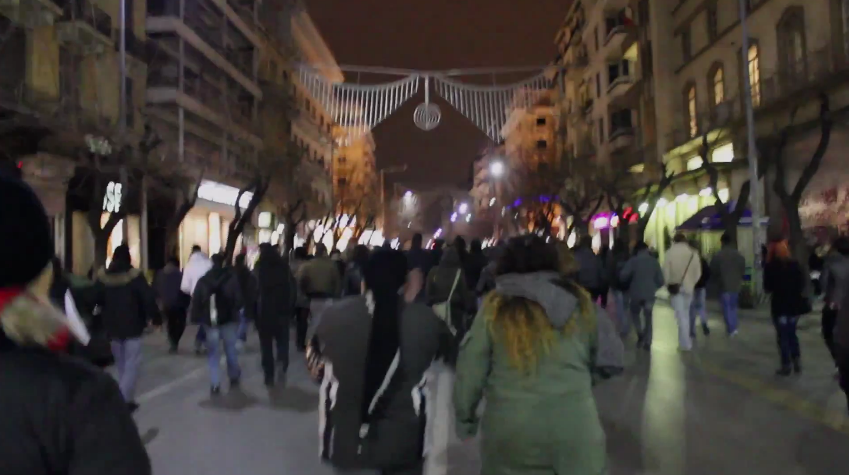 Θεσσαλονίκη: Πλάνα από την πορεία κατά του ACTA [video]