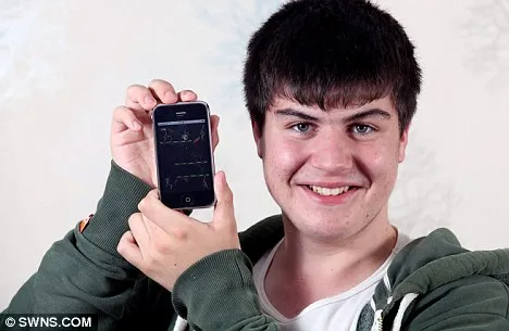 Ο 14χρονος που τον θέλει η Apple κι όχι το σχολείο του!