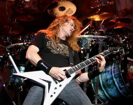 Dave Mustaine καλεί Metallica