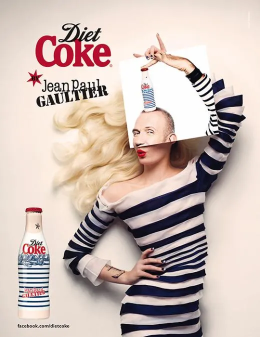 Jean Paul Gaultier | Σχεδίασε τα νέα μπουκάλια της Coca Cola! 