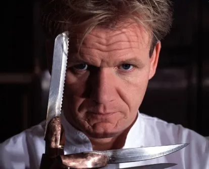 Gordon Ramsay| Ο εφιάλτης της κουζίνας σε ροζ βίντεο!