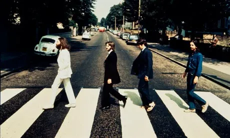 Beatles | Σε δημοπρασία σπάνια φωτογραφία του διάσημου δρόμου