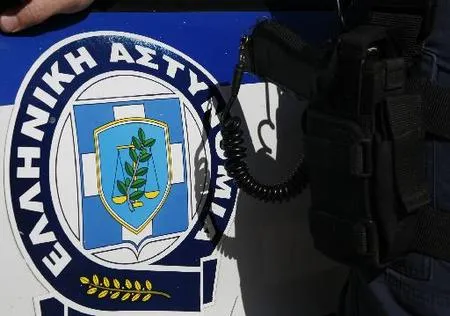 Μαζικά ψήφισαν Χρυσή Αυγή στην ελληνική αστυνομία!