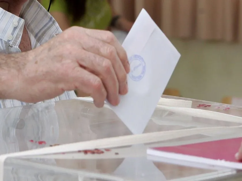 Εκλογές 2012 | Έδρες και σταυροί ανα περιφέρεια!