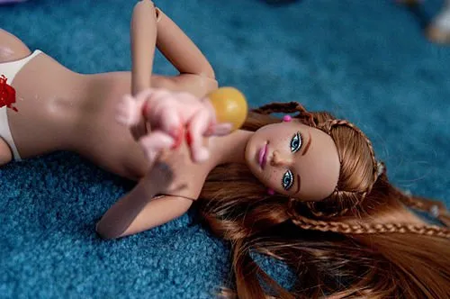 Όταν η Barbie γεννάει! (gallery)